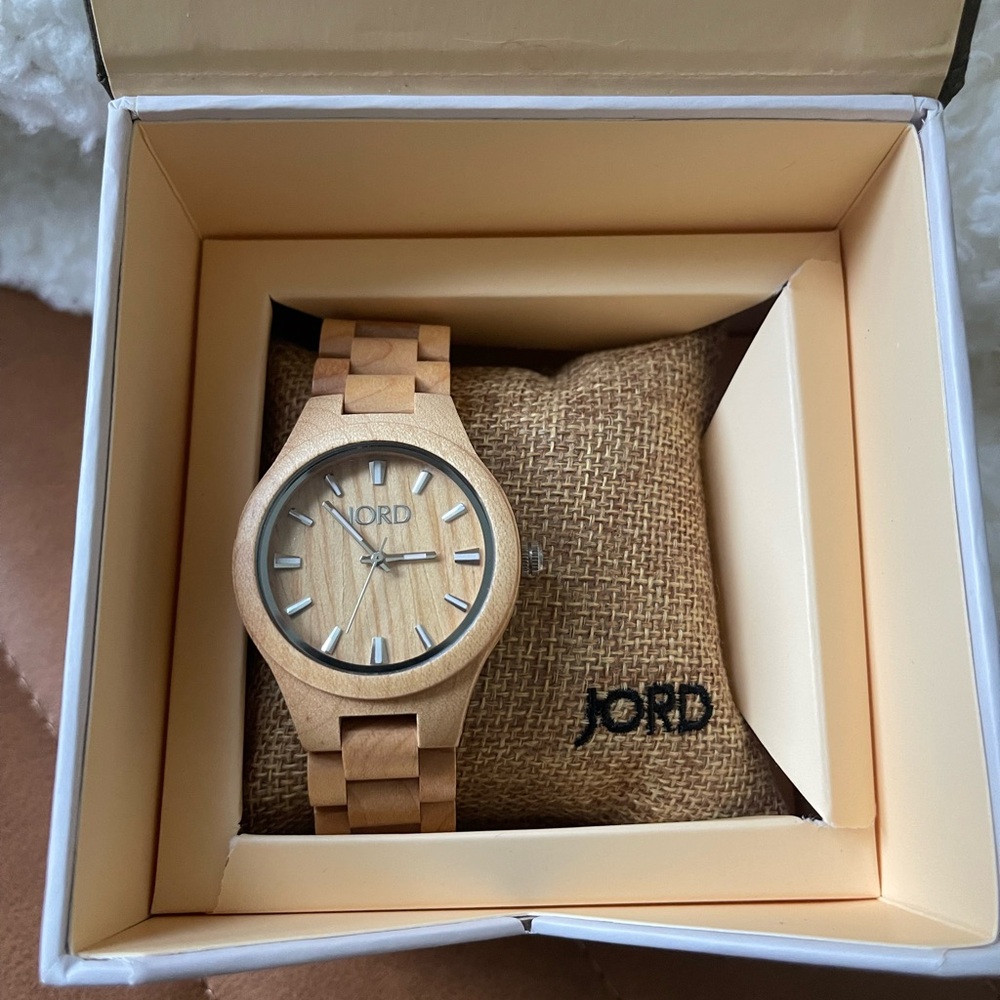 Fieldcrest Tan Wooden Watch